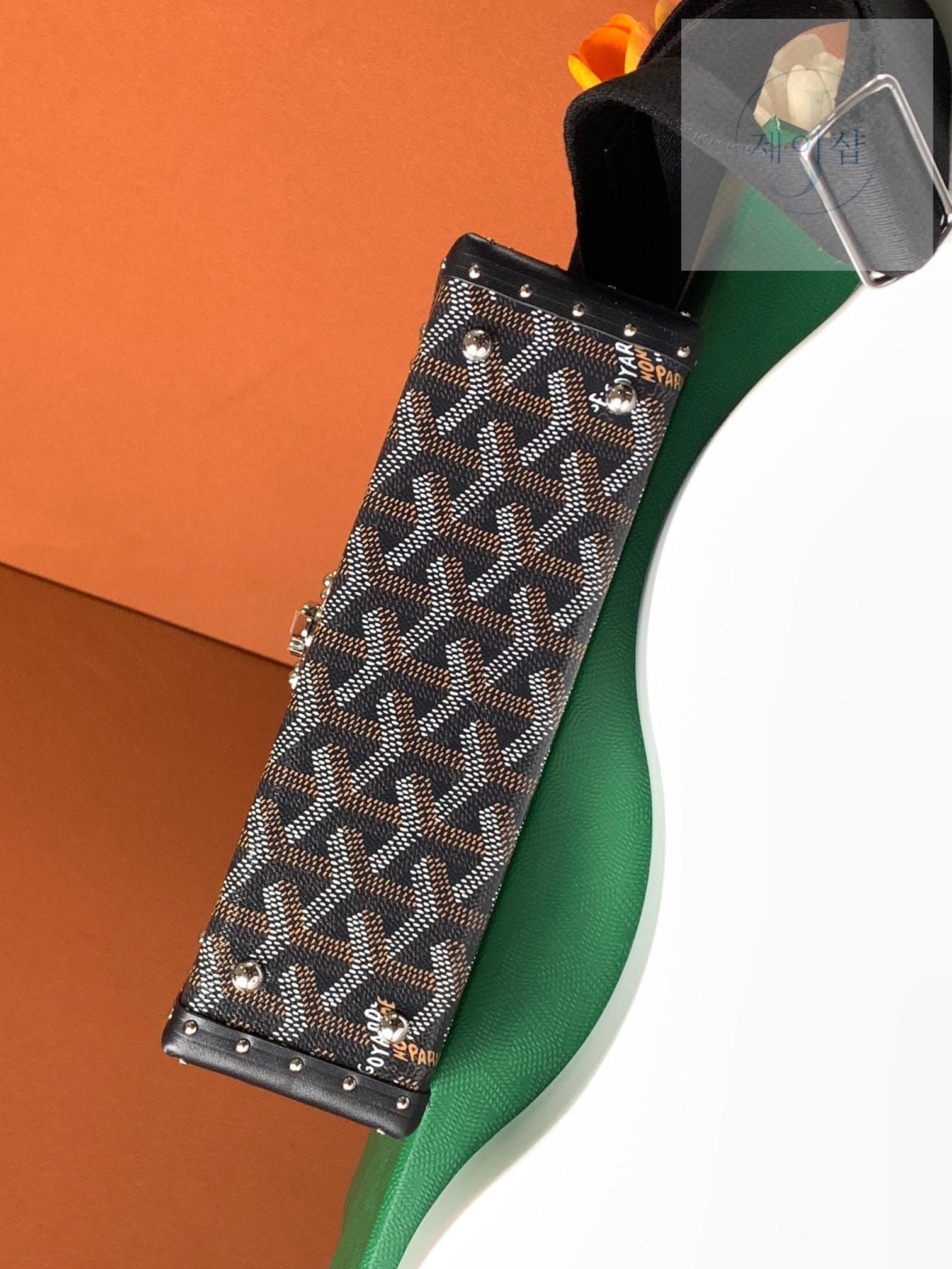 Goyard Cassette Trunk - 상세 이미지