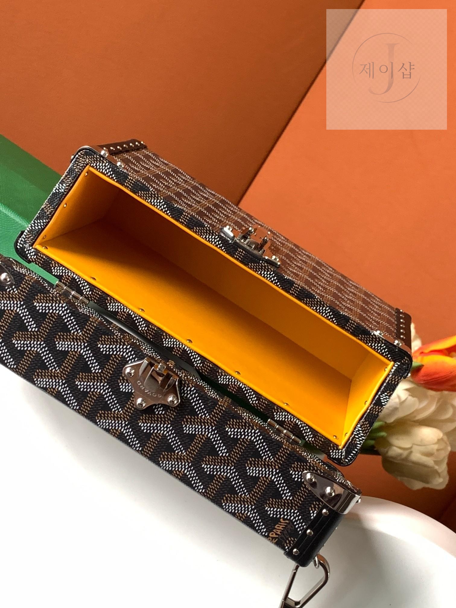 Goyard Cassette Trunk - 상세 이미지