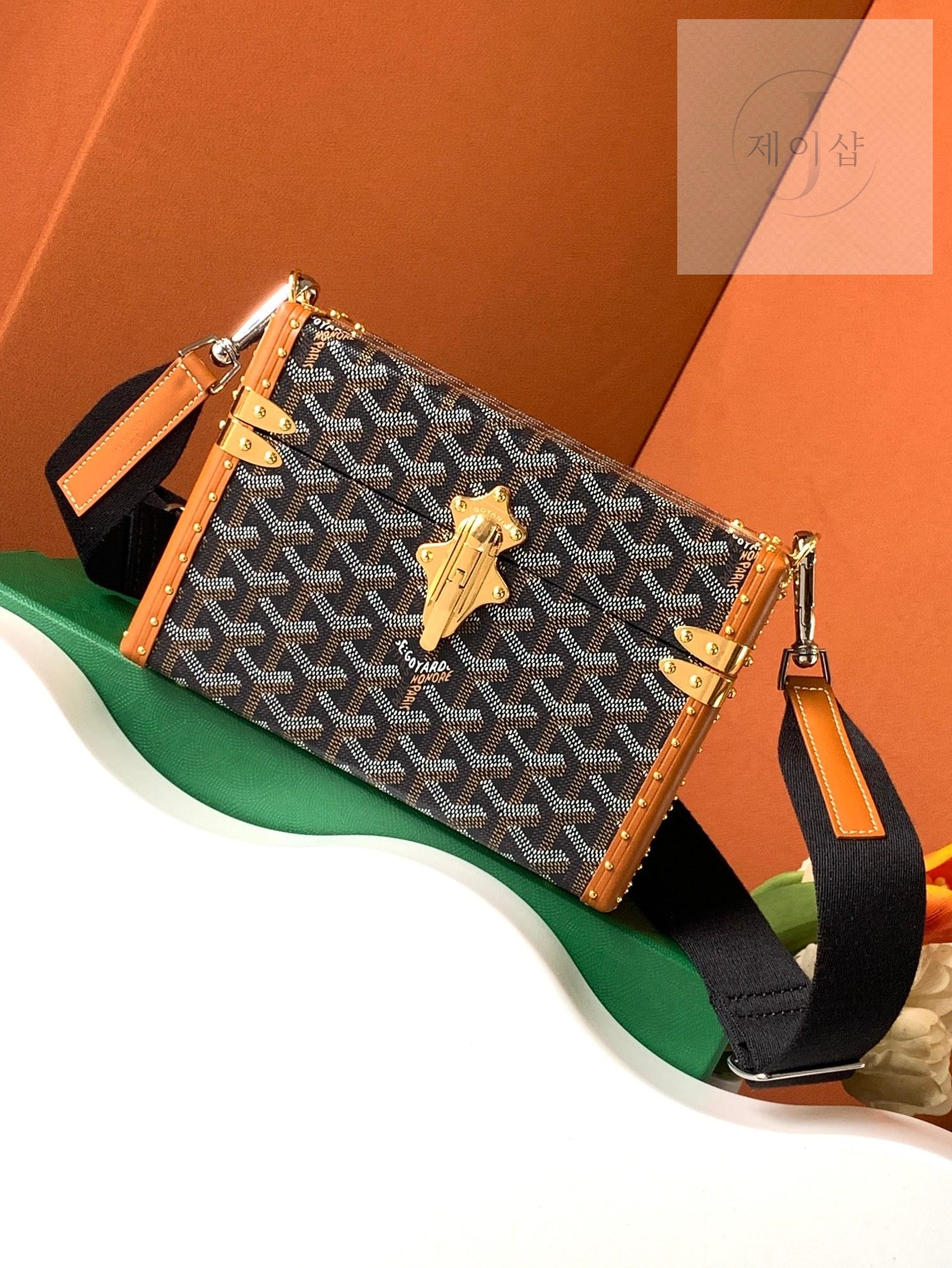 Goyard Cassette Trunk - 상세 이미지