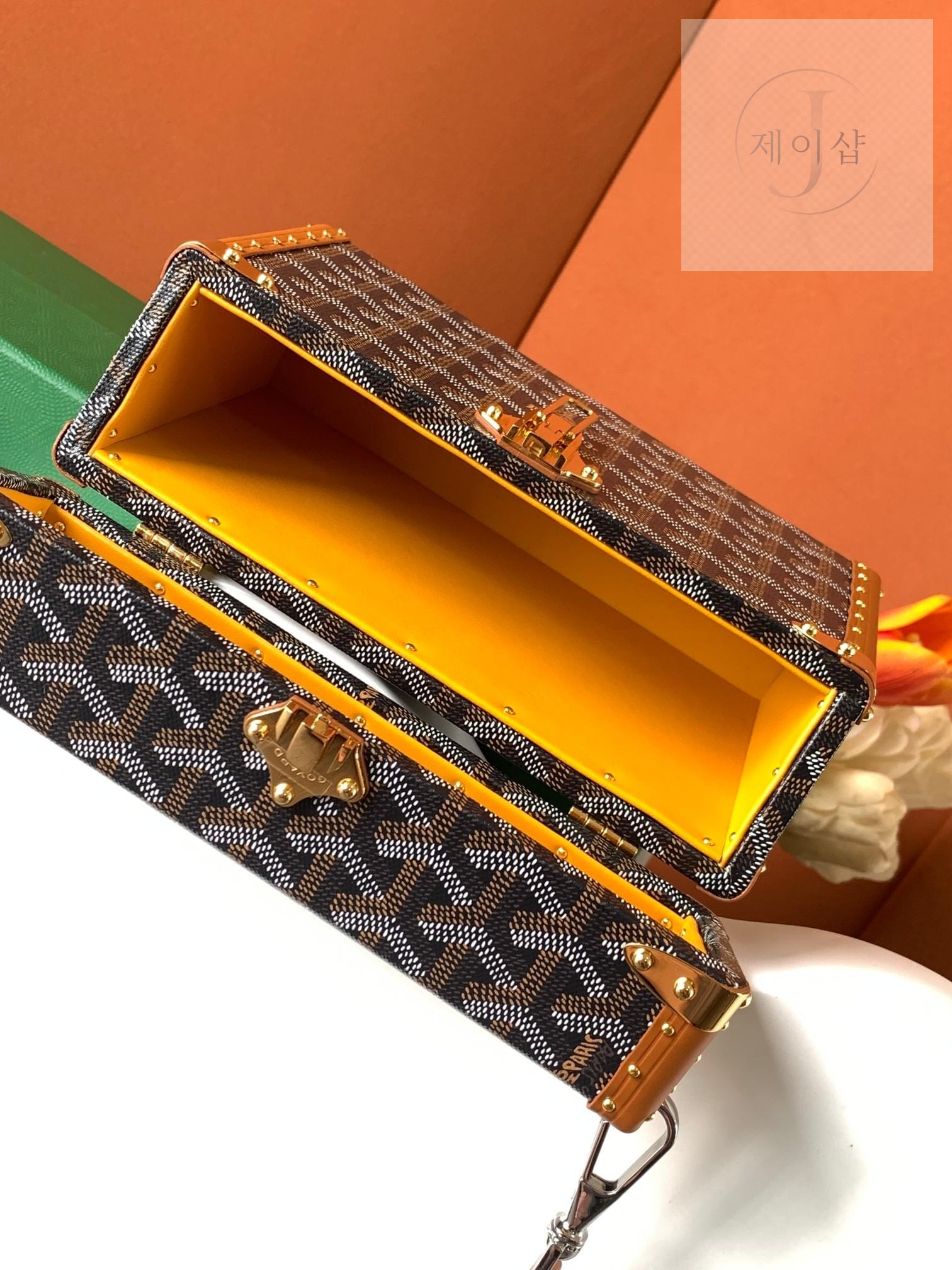 Goyard Cassette Trunk - 상세 이미지