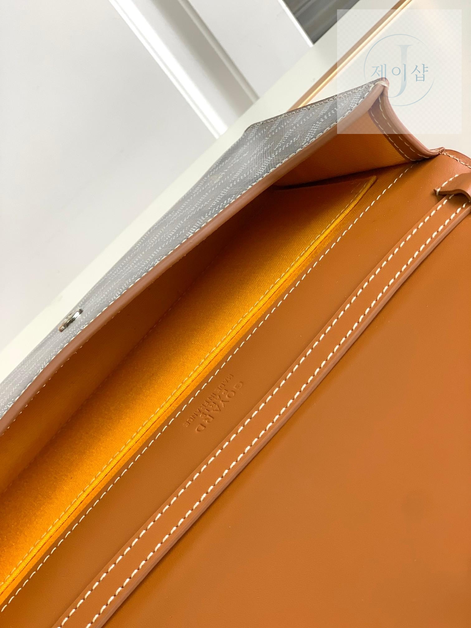 Goyard Monte Carlo Clutch PM - 상세 이미지