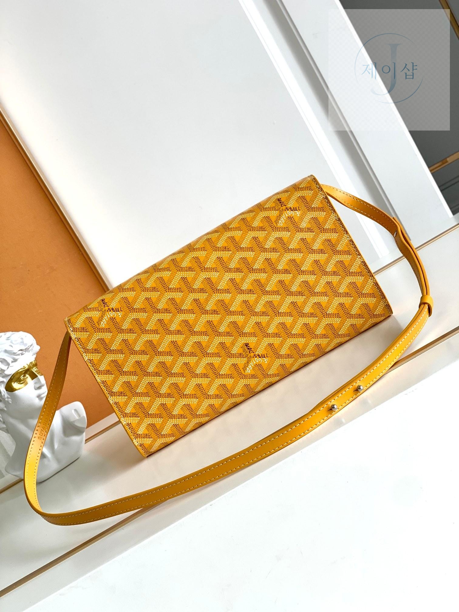 Goyard Monte Carlo Clutch PM - 상세 이미지