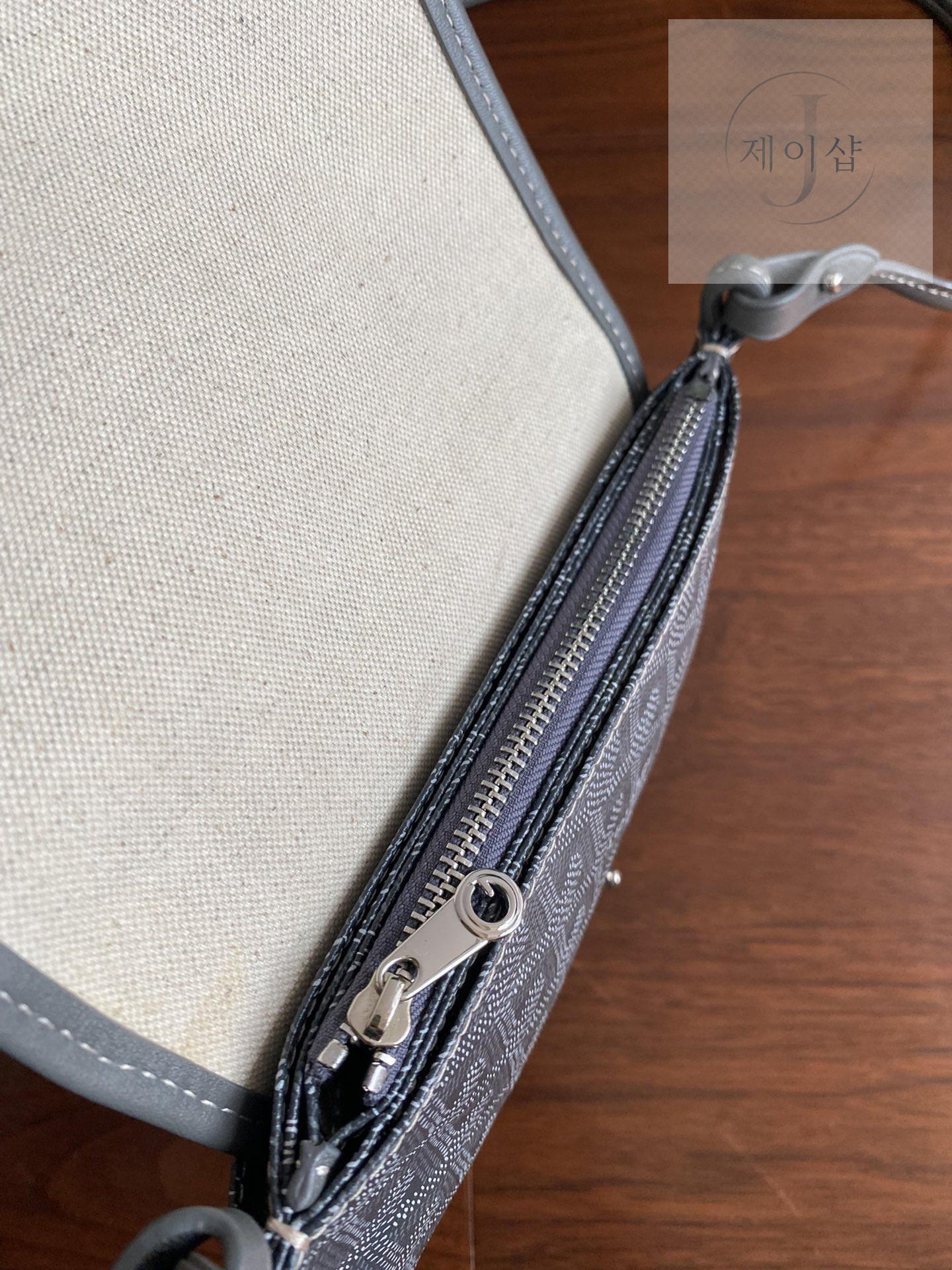 Goyard Plume Wallet - 상세 이미지