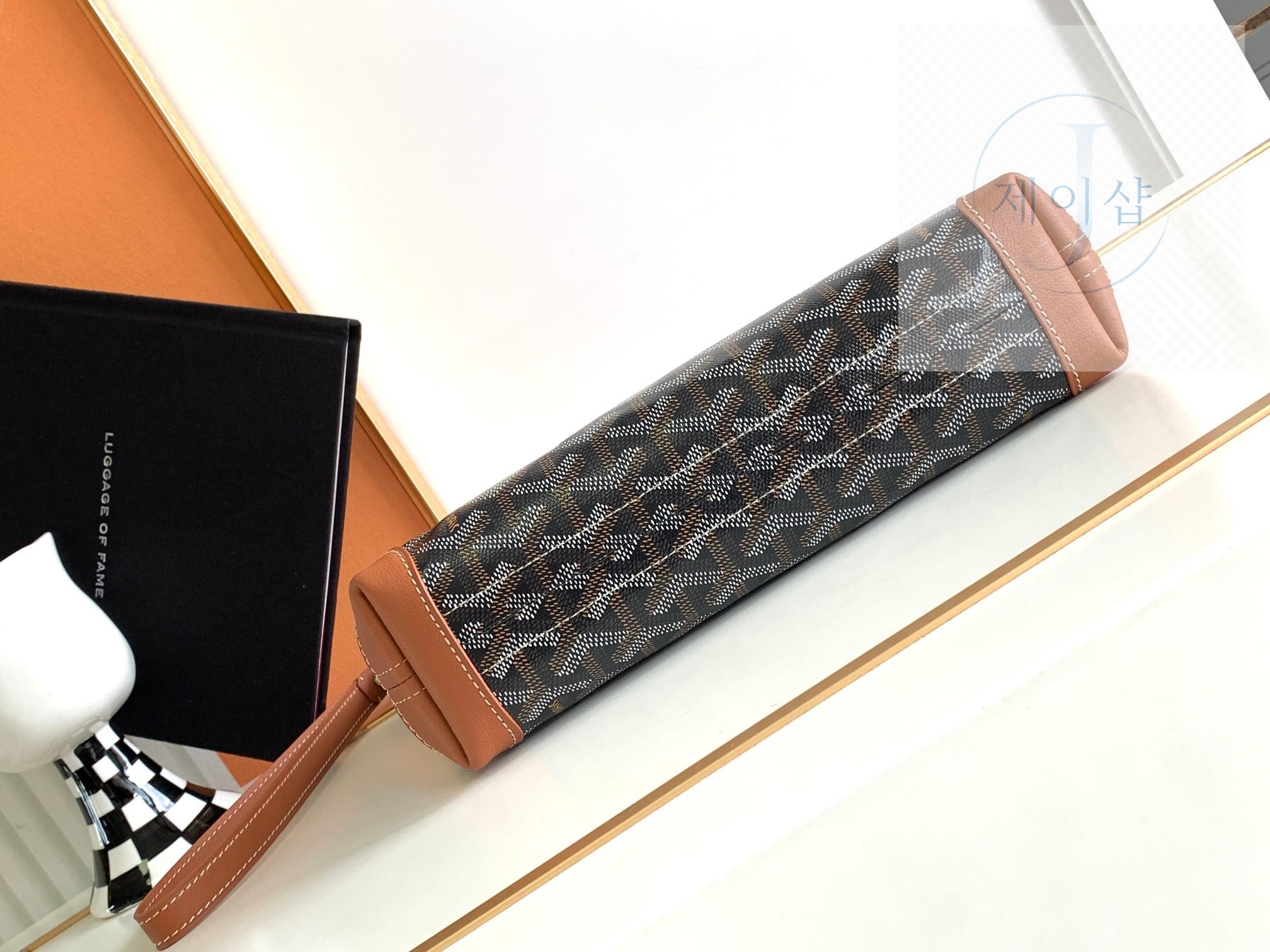 Goyard Pochette Conti - 상세 이미지
