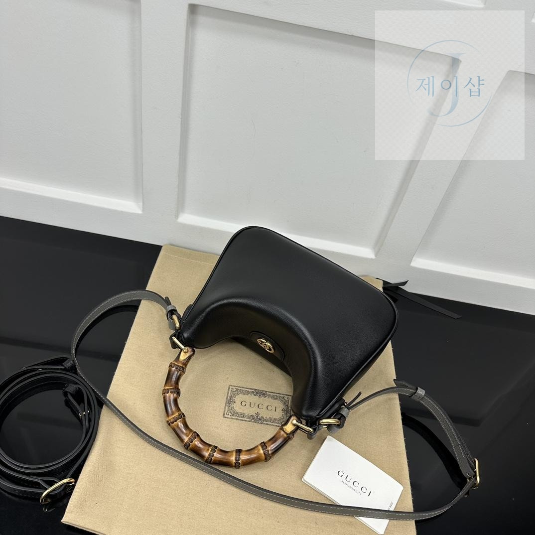 Gucci Diana Shoulder - 상세 이미지