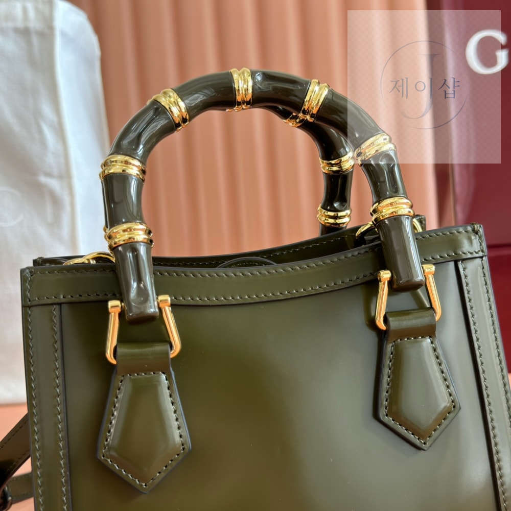 Gucci Diana Small Tote - 상세 이미지