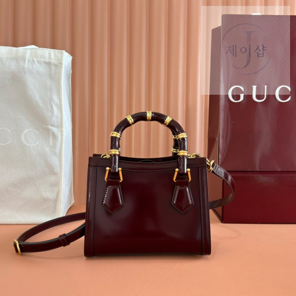 Gucci Diana Small Tote - 상세 이미지