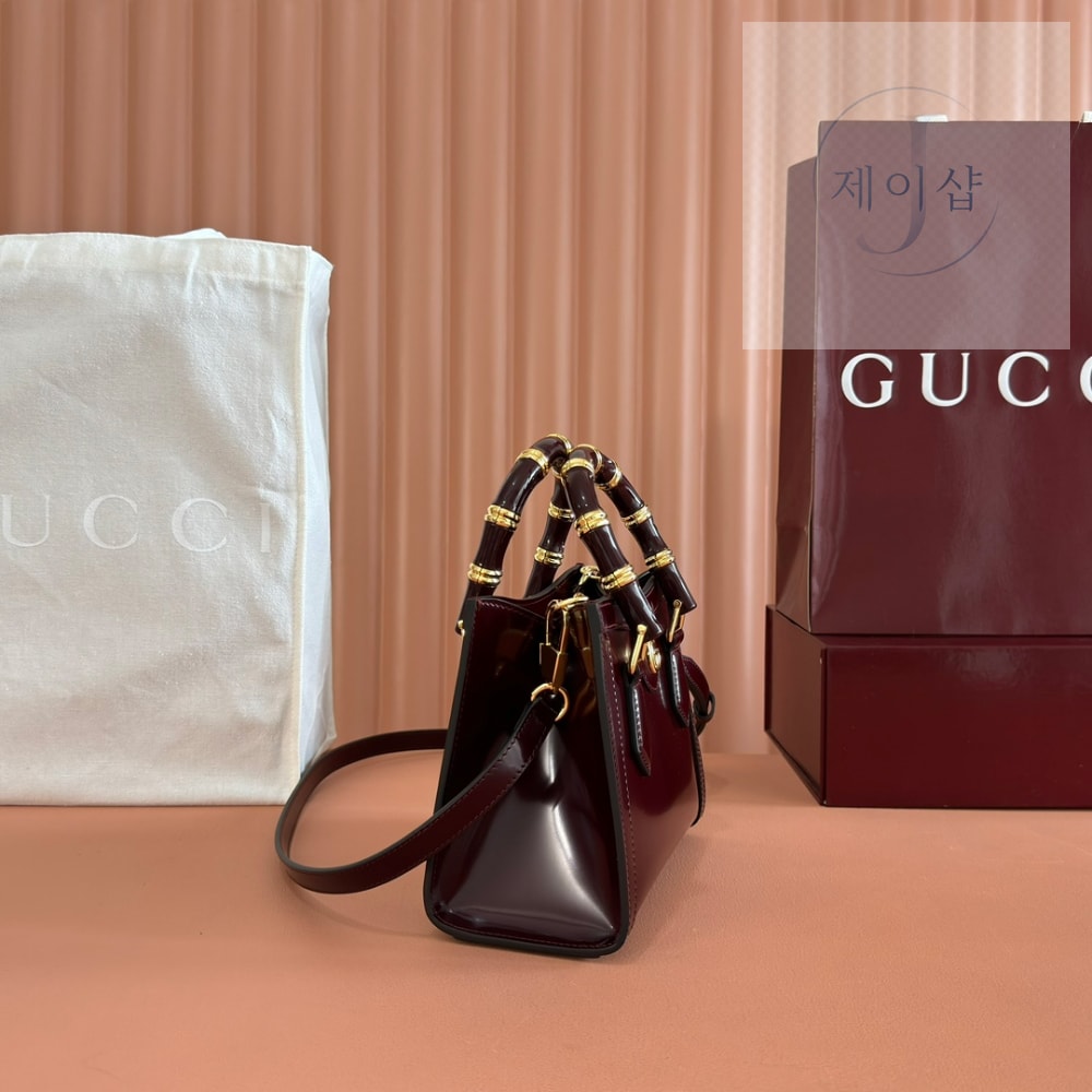 Gucci Diana Small Tote - 상세 이미지