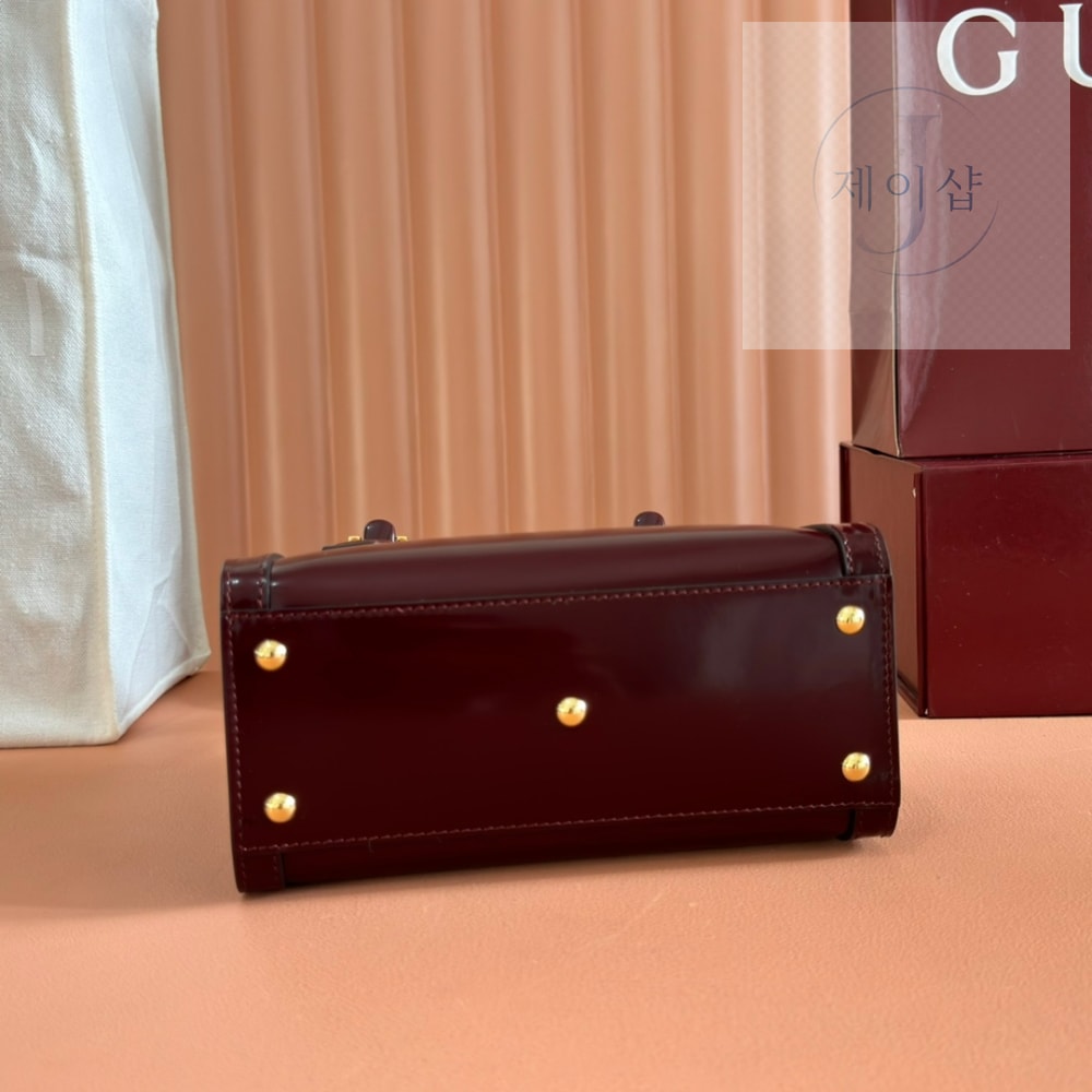 Gucci Diana Small Tote - 상세 이미지