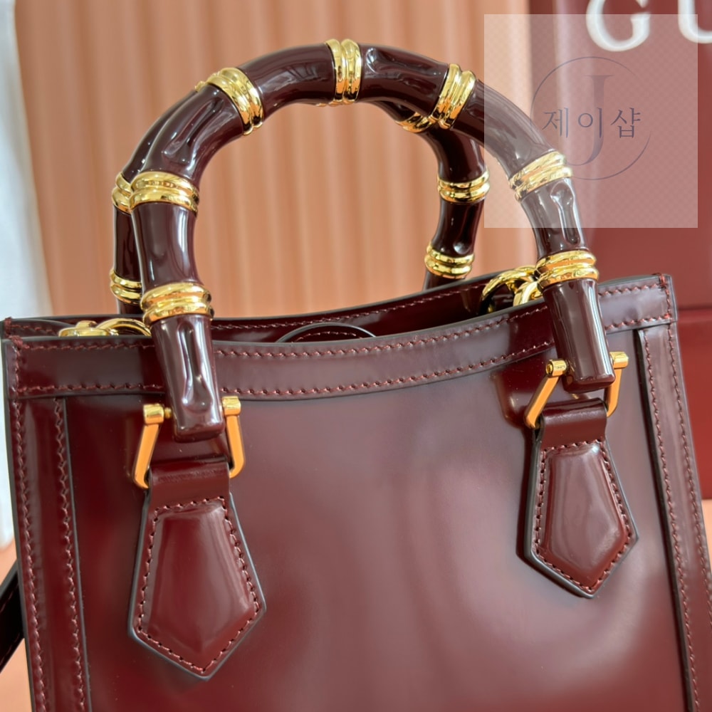 Gucci Diana Small Tote - 상세 이미지