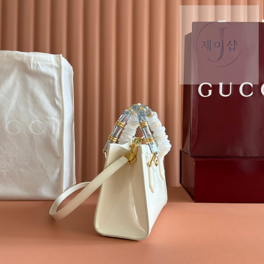 Gucci Diana Small Tote - 상세 이미지