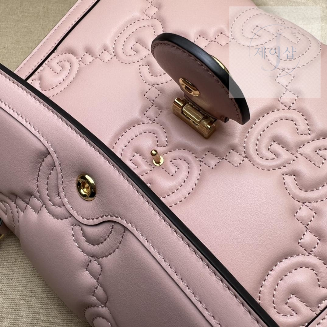 Gucci GG Matelasse Leather - 상세 이미지