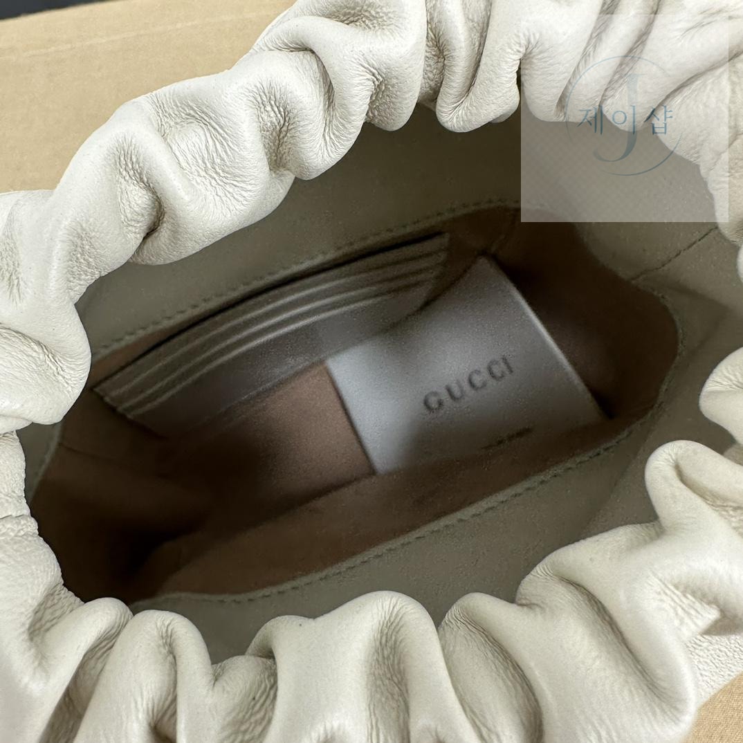 Gucci Marmont Mini Bucket - 상세 이미지