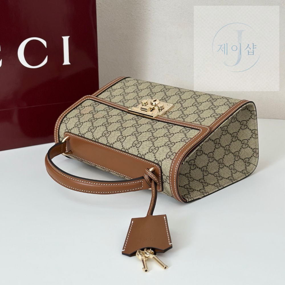 Gucci Padlock Medium Top Handle - 상세 이미지