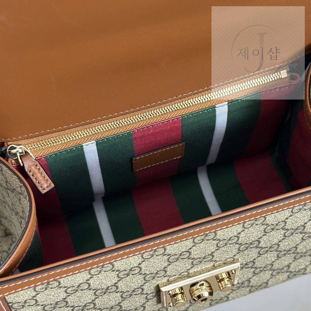 Gucci Padlock Medium Top Handle - 상세 이미지