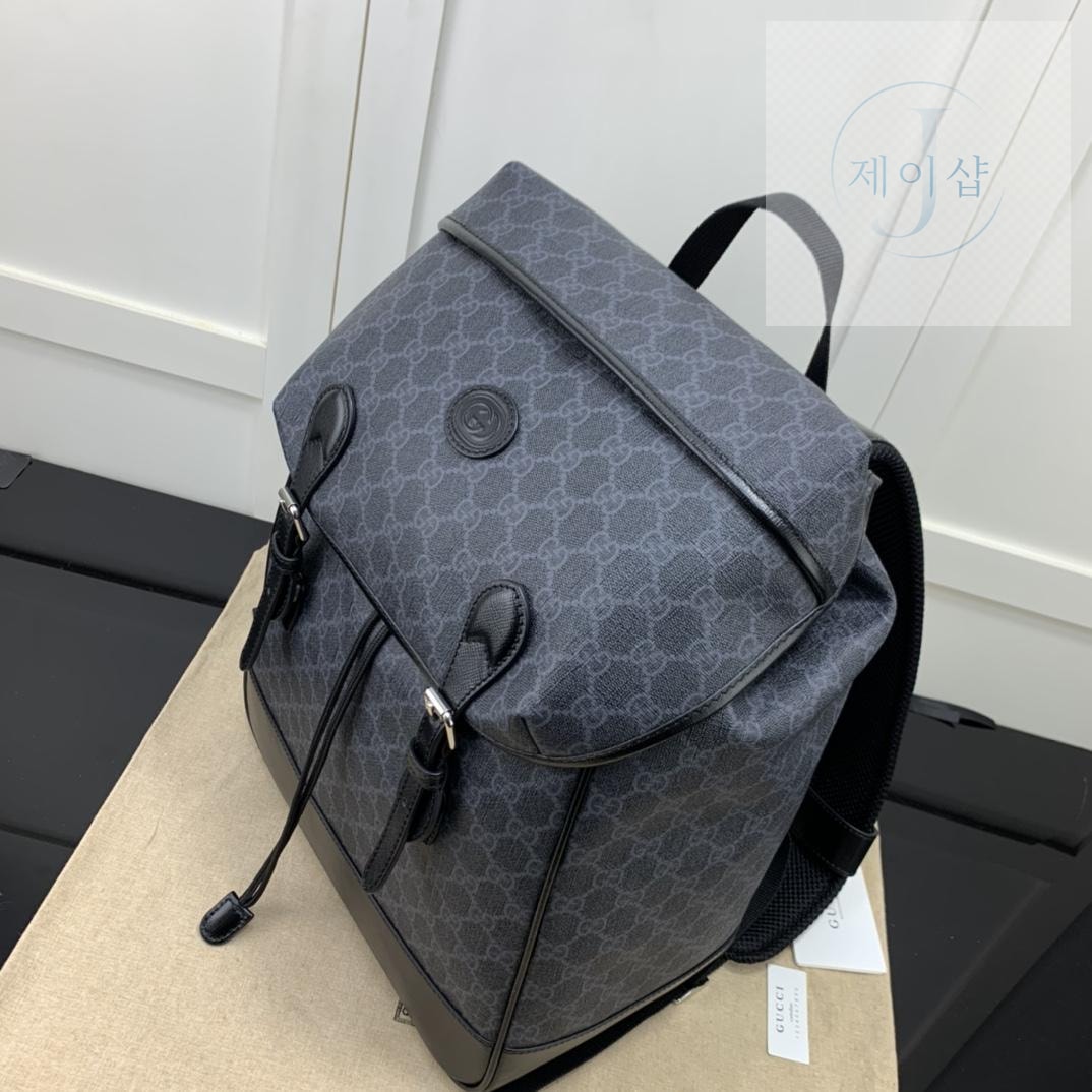 Gucci Supreme Backpack - 상세 이미지