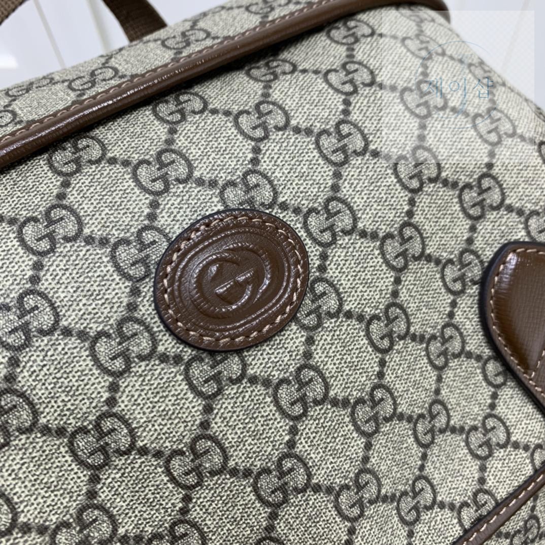 Gucci Supreme Backpack - 상세 이미지