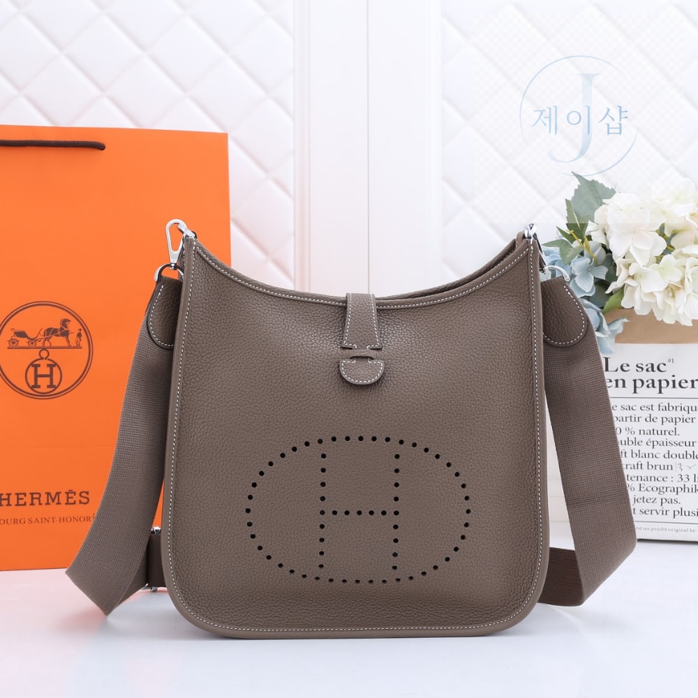 Hermes Evelyne 28