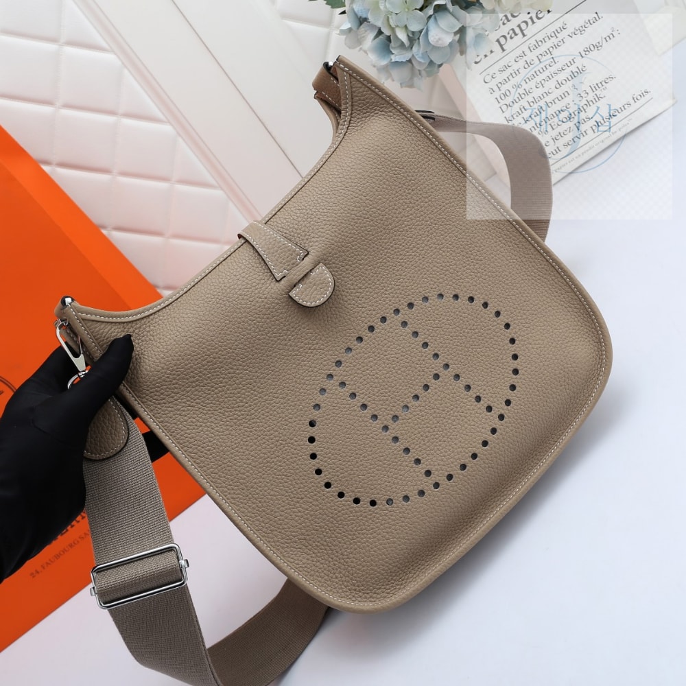 Hermes Evelyne 28
