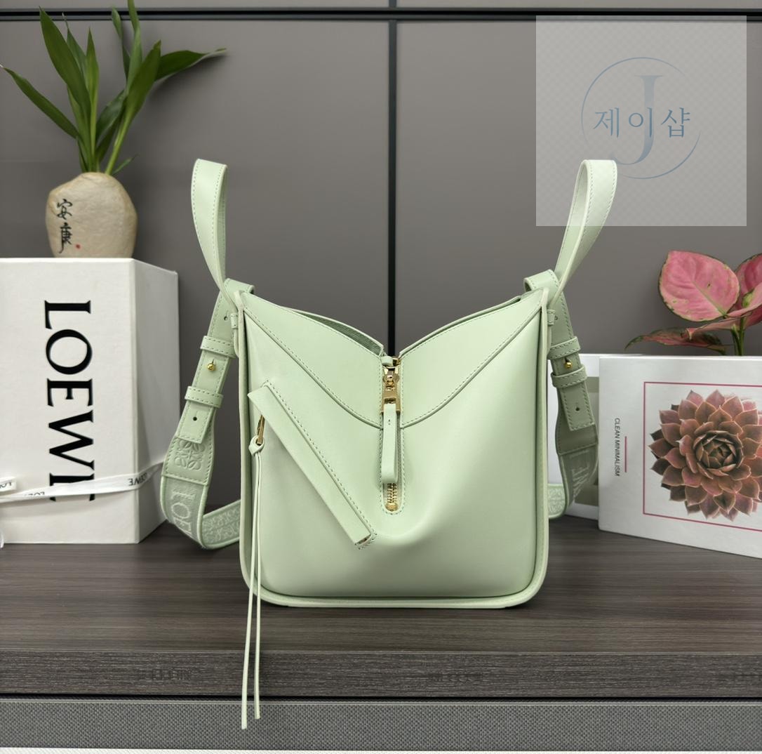 Loewe Compact Hammock - 상세 이미지