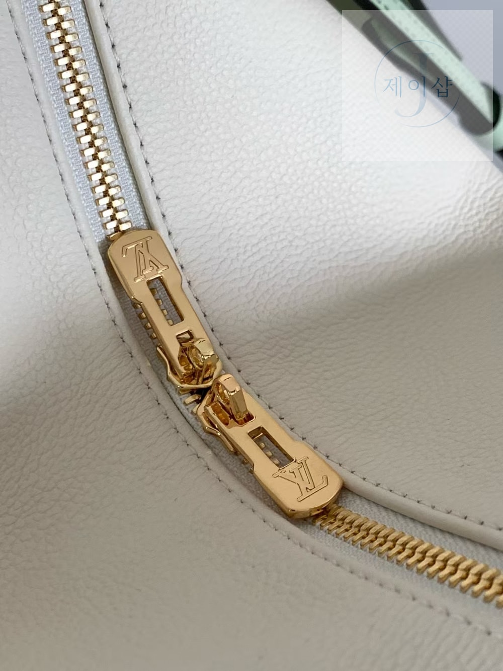 Louis Vuitton Express PM - 상세 이미지