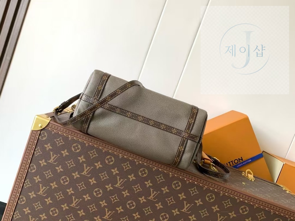 Louis Vuitton Express PM - 상세 이미지