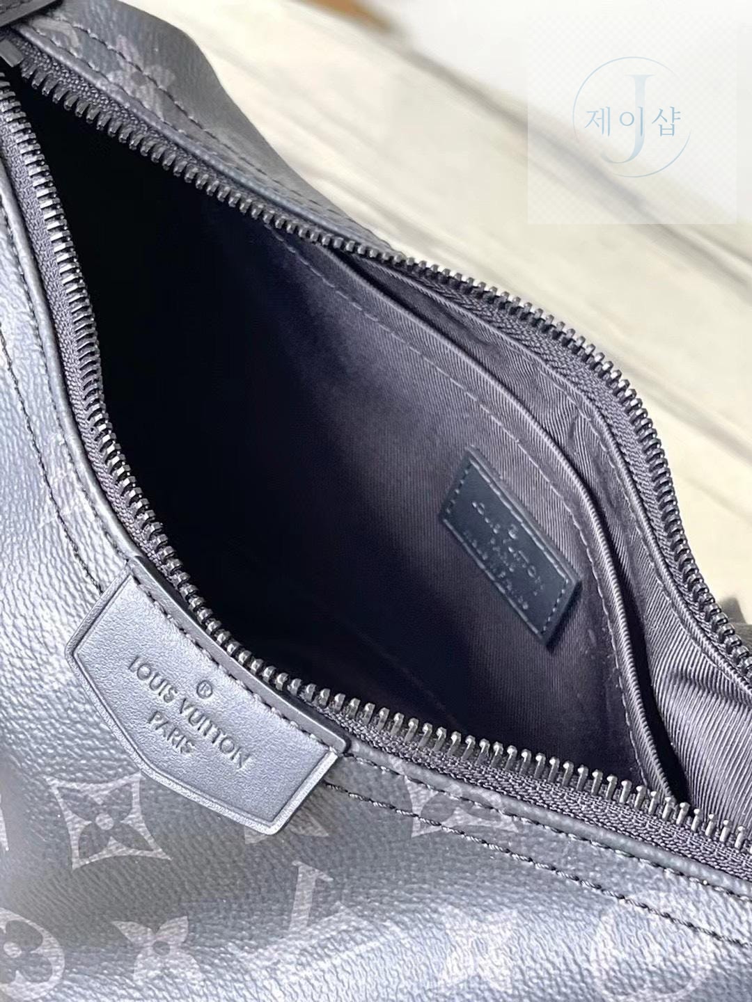 Louis Vuitton Hamac PM Monogram - 상세 이미지