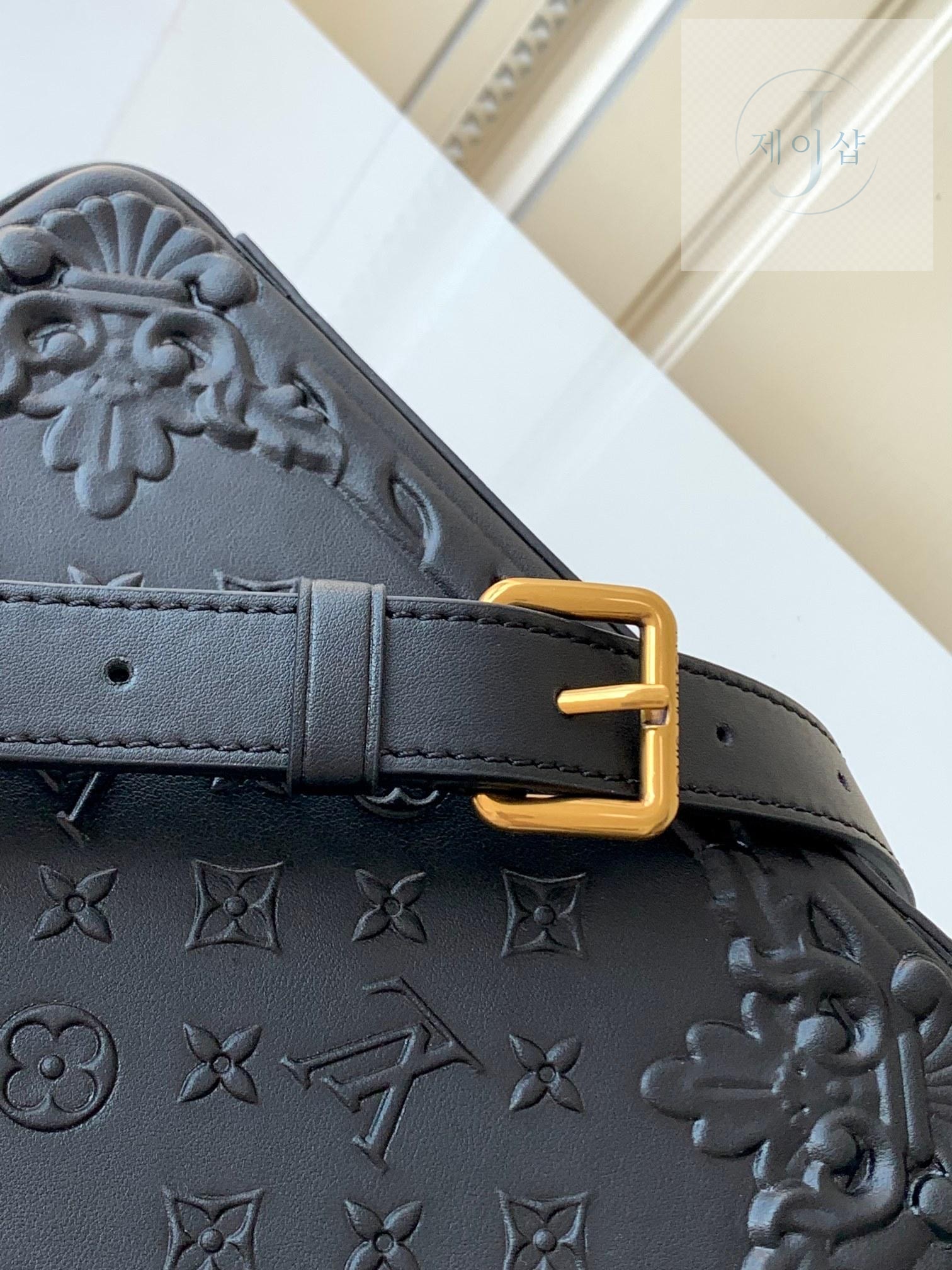Louis Vuitton Handle Soft Trunk - 상세 이미지