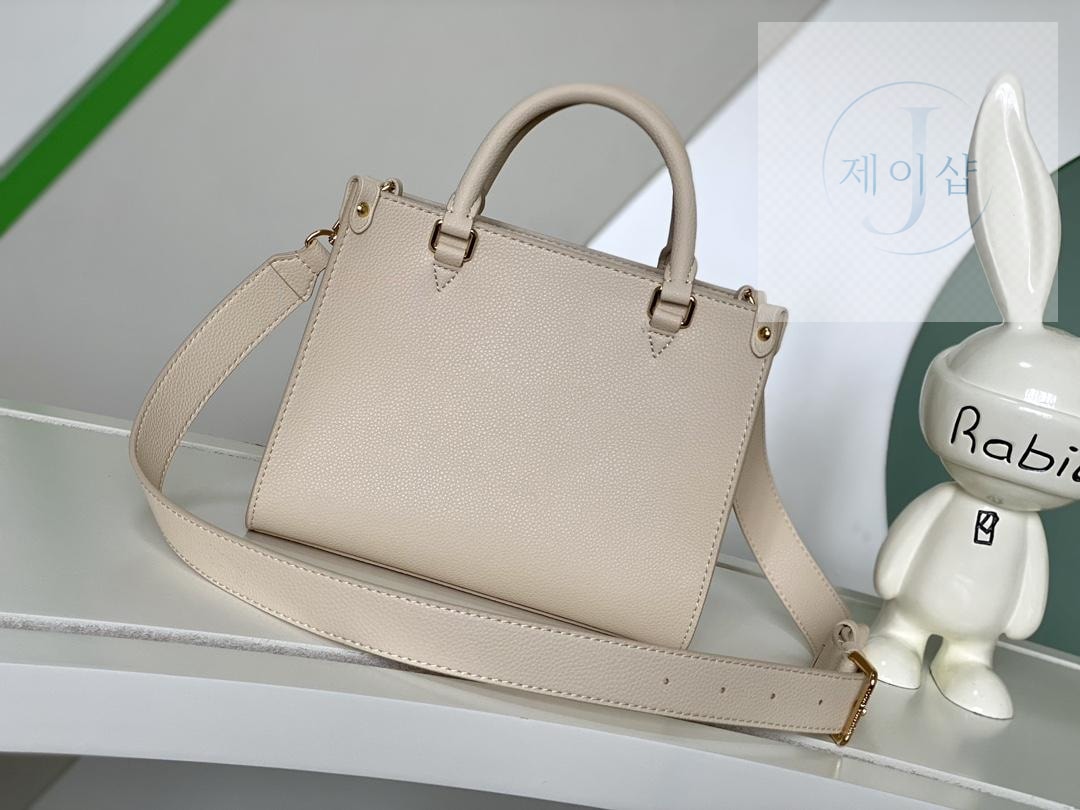 Louis Vuitton Lock & Go