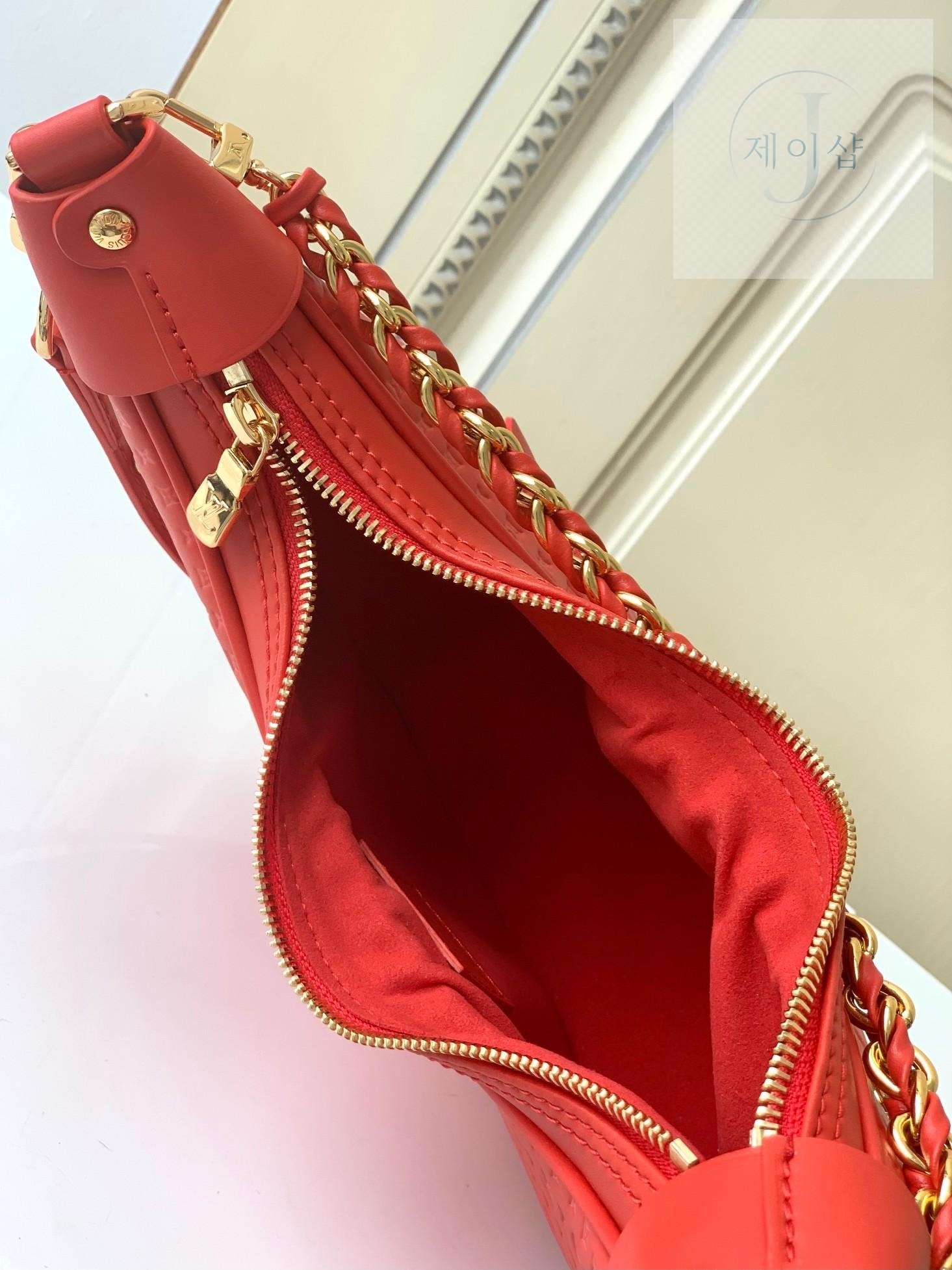Louis Vuitton Loop H27 - 상세 이미지