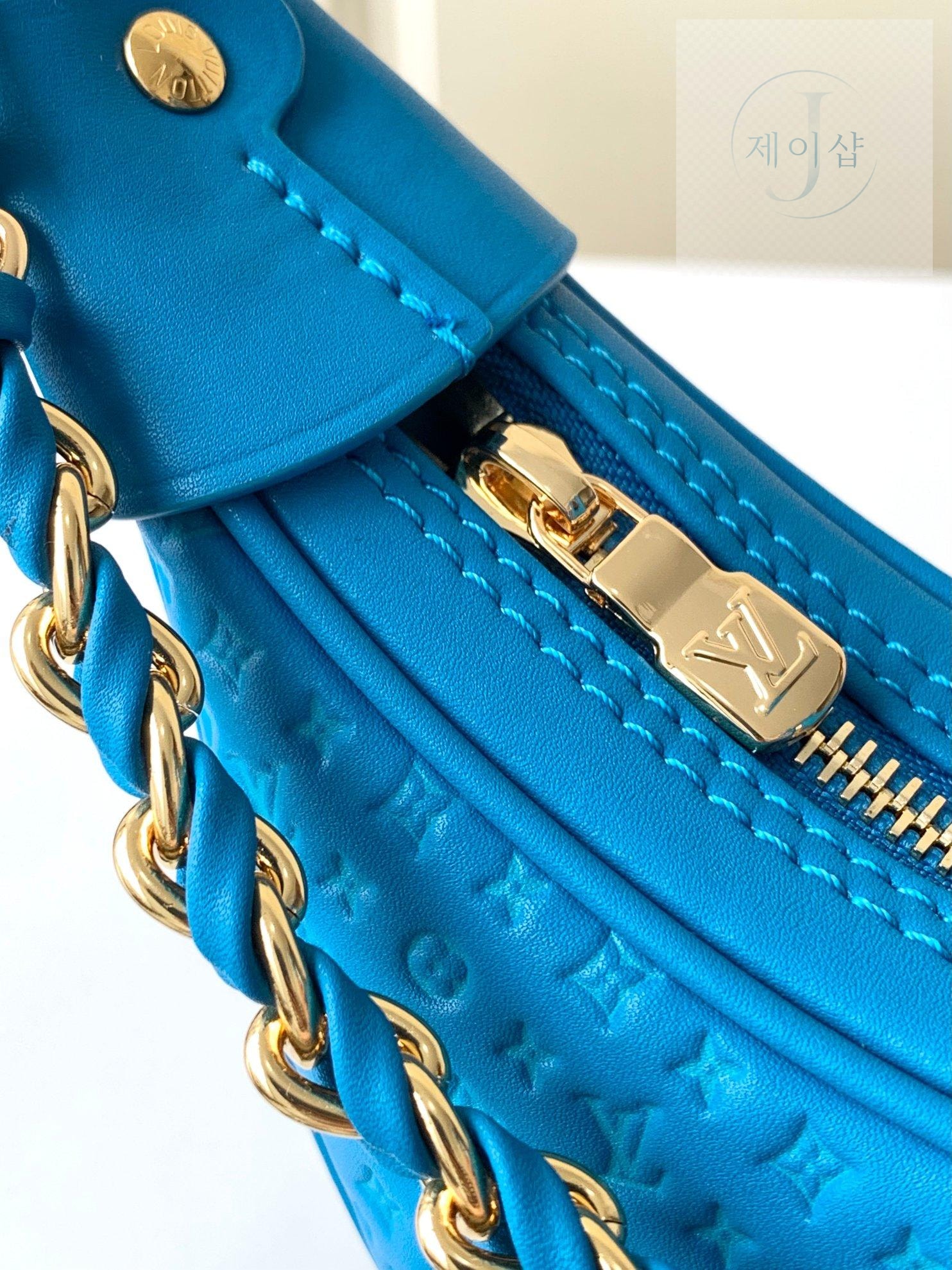 Louis Vuitton Loop H27 - 상세 이미지