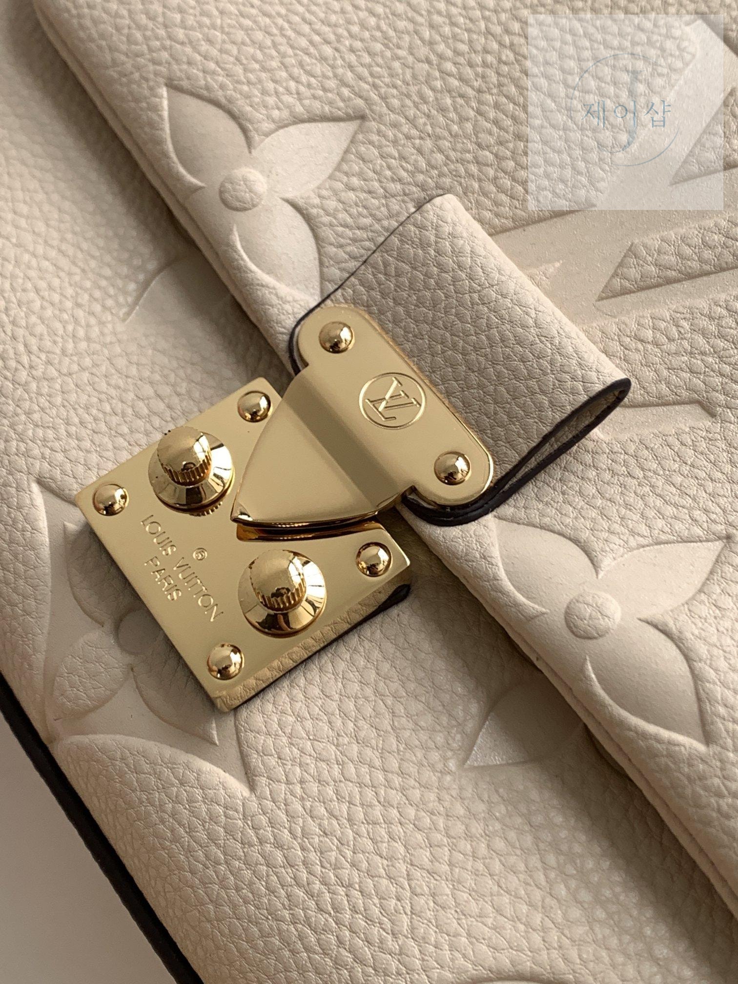 Louis Vuitton Madeleine BB - 상세 이미지