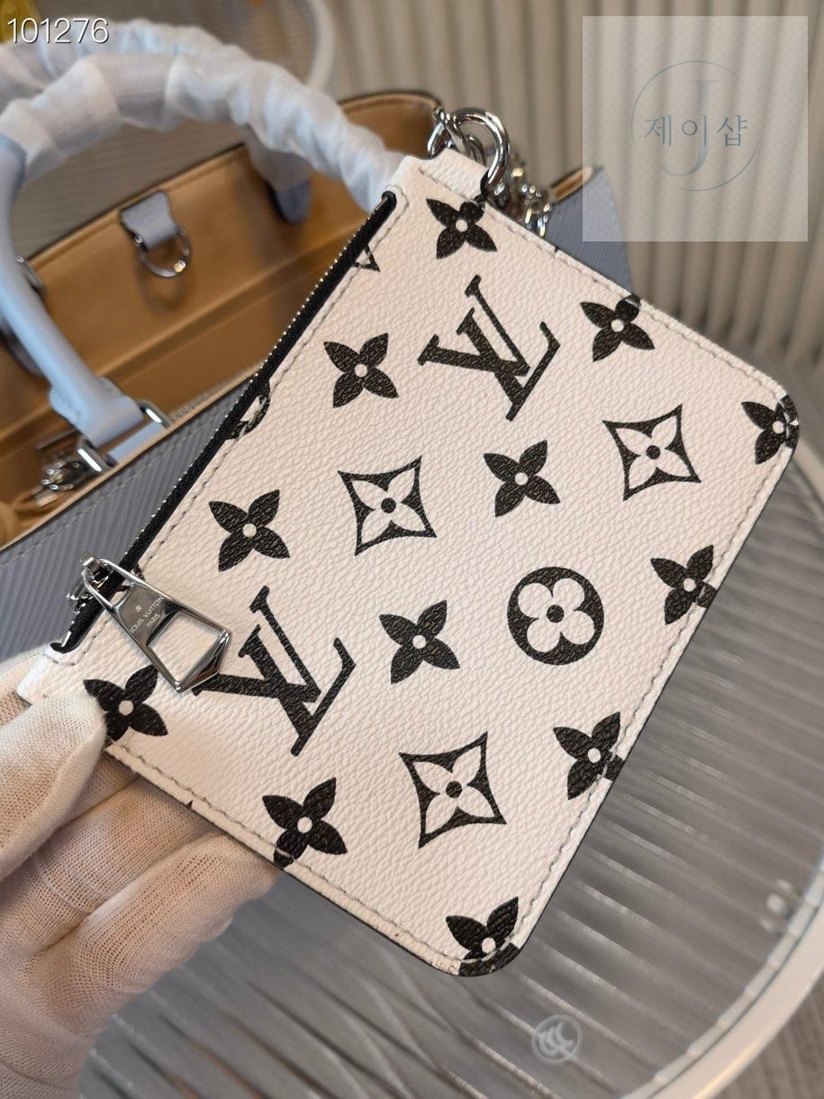 Louis Vuitton Marelle Tote BB - 상세 이미지