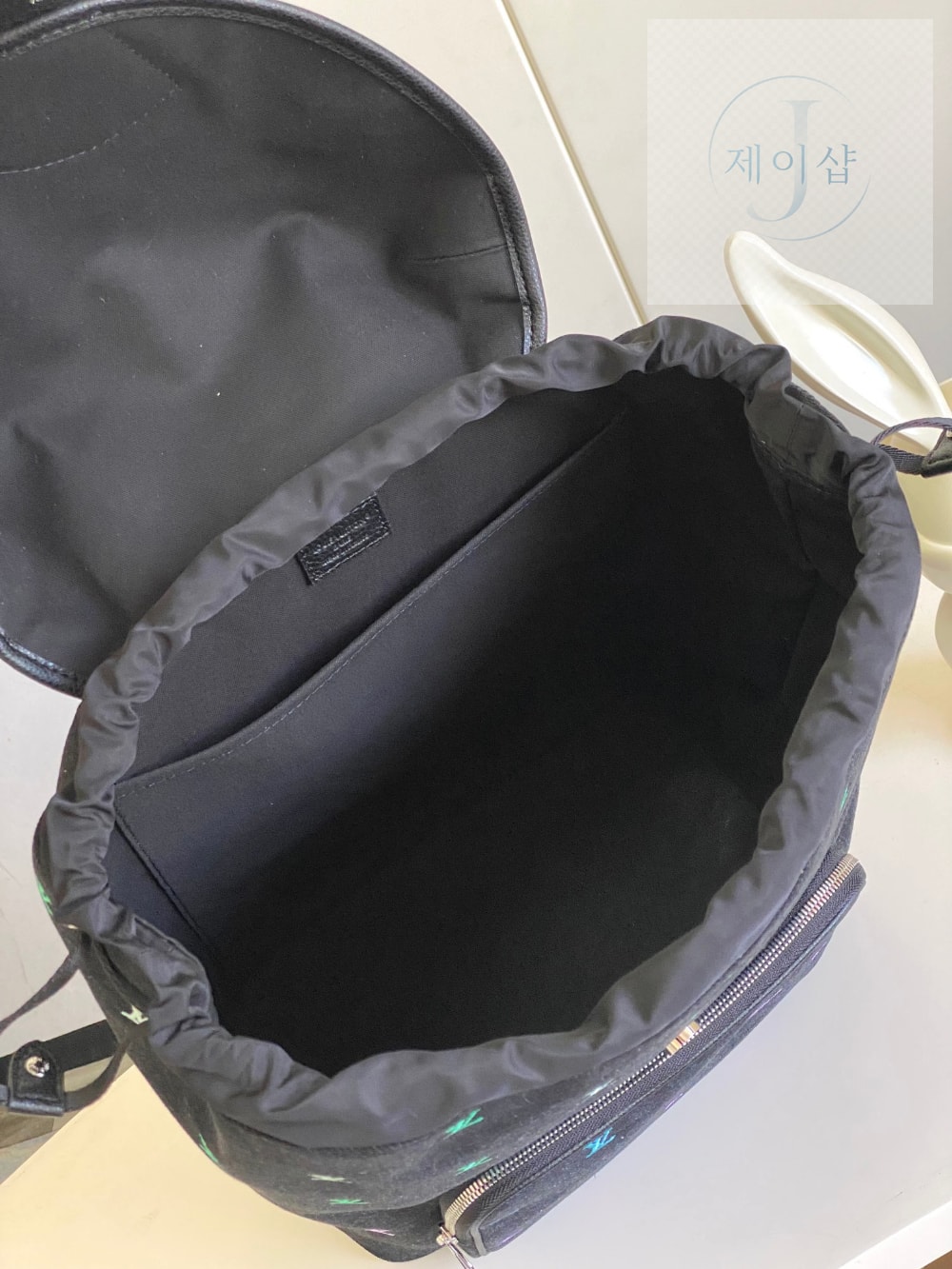 Louis Vuitton Montsouris Backpack Monogram - 상세 이미지