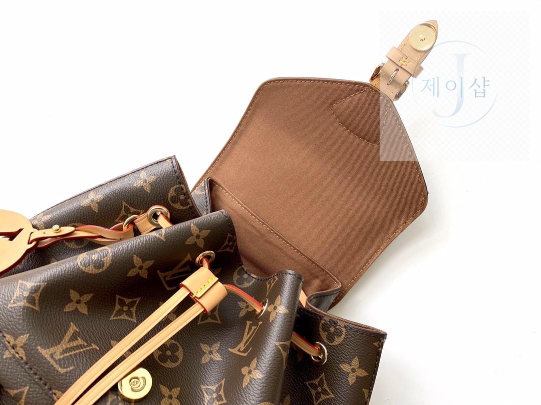Louis Vuitton Montsouris PM - 상세 이미지