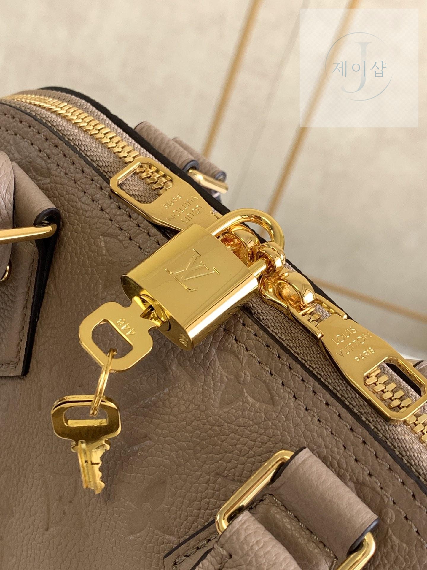 Louis Vuitton Neo Alma BB - 상세 이미지
