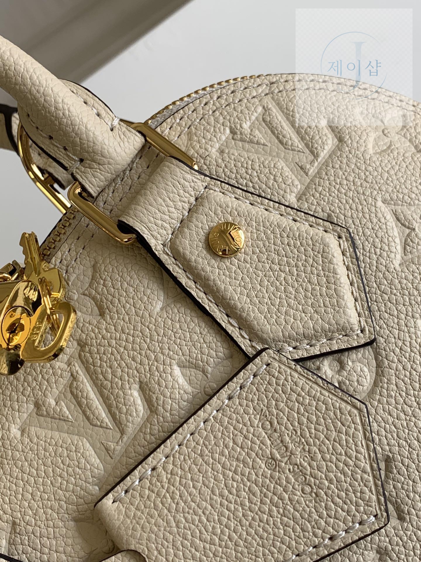 Louis Vuitton Neo Alma BB - 상세 이미지