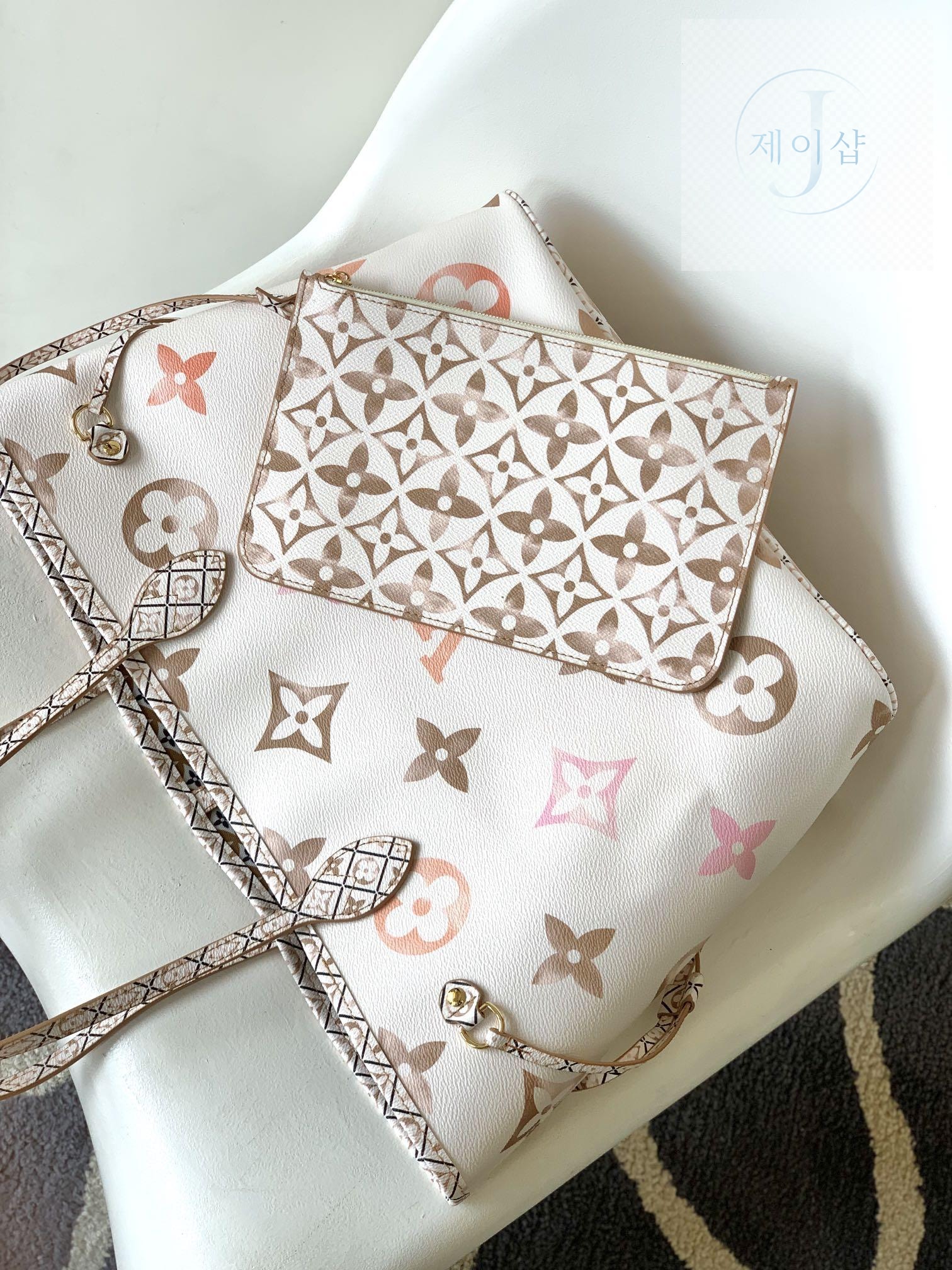 Louis Vuitton Neverfull Giant Monogram - 상세 이미지
