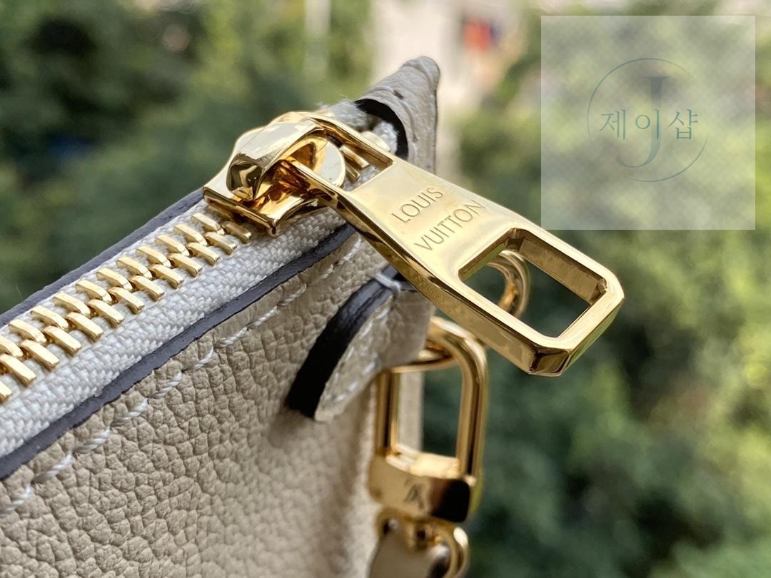 Louis Vuitton Neverfull MM - 상세 이미지
