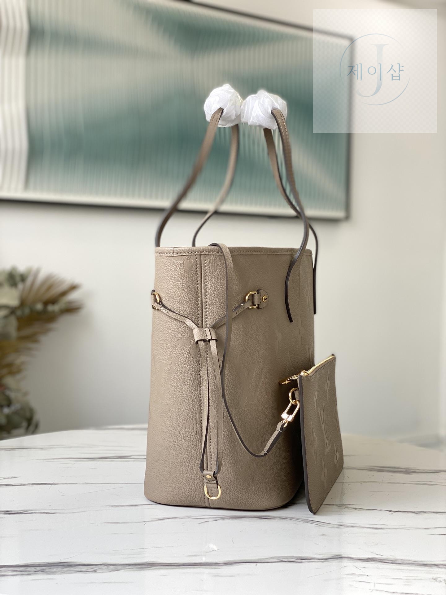 Louis Vuitton Neverfull MM - 상세 이미지
