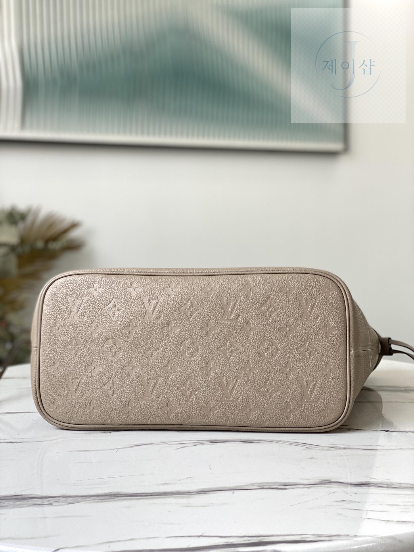 Louis Vuitton Neverfull MM - 상세 이미지