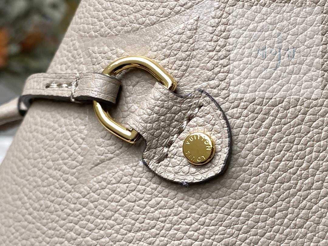 Louis Vuitton Neverfull MM - 상세 이미지