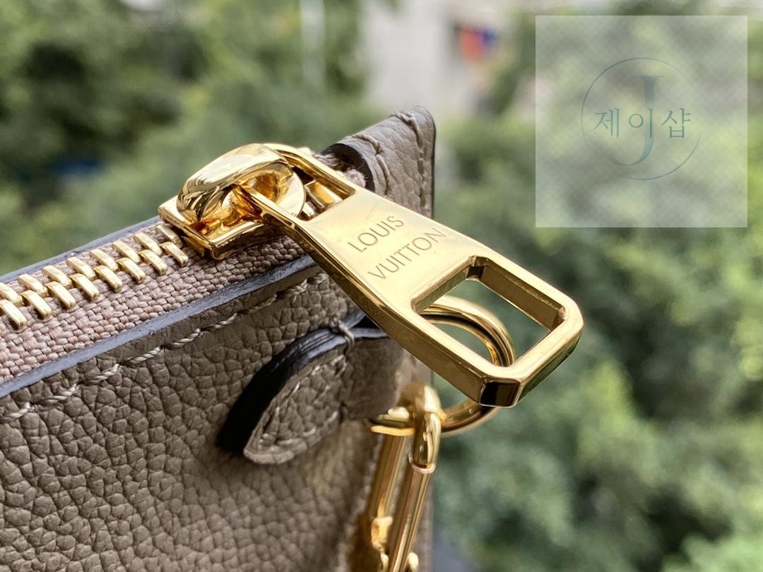 Louis Vuitton Neverfull MM - 상세 이미지