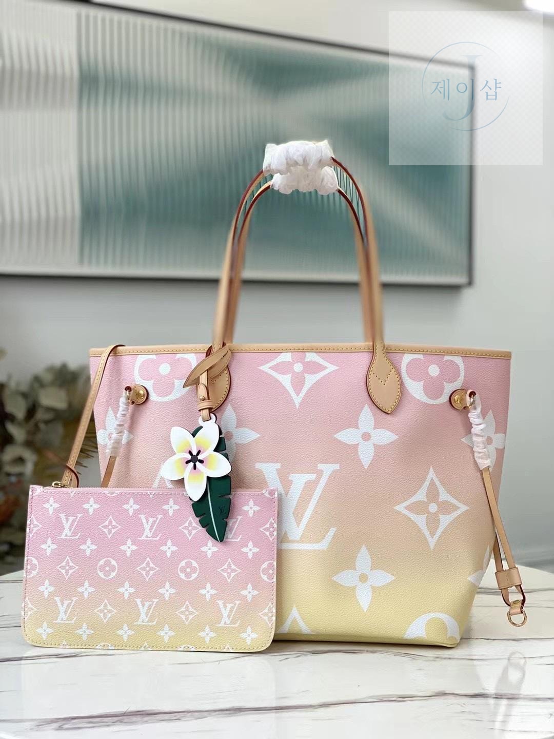 Louis Vuitton Neverfull MM - 상세 이미지
