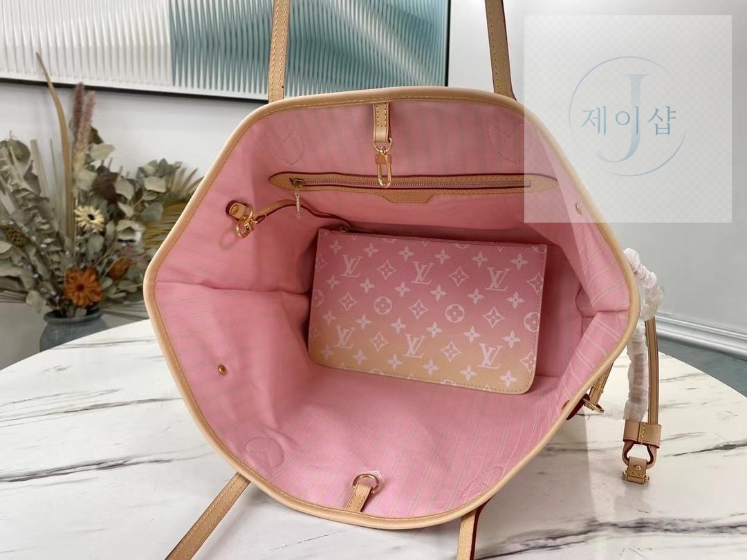 Louis Vuitton Neverfull MM - 상세 이미지