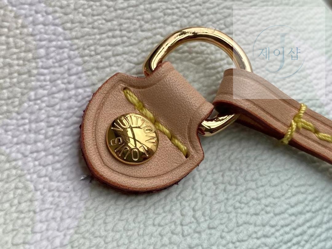 Louis Vuitton Neverfull MM - 상세 이미지