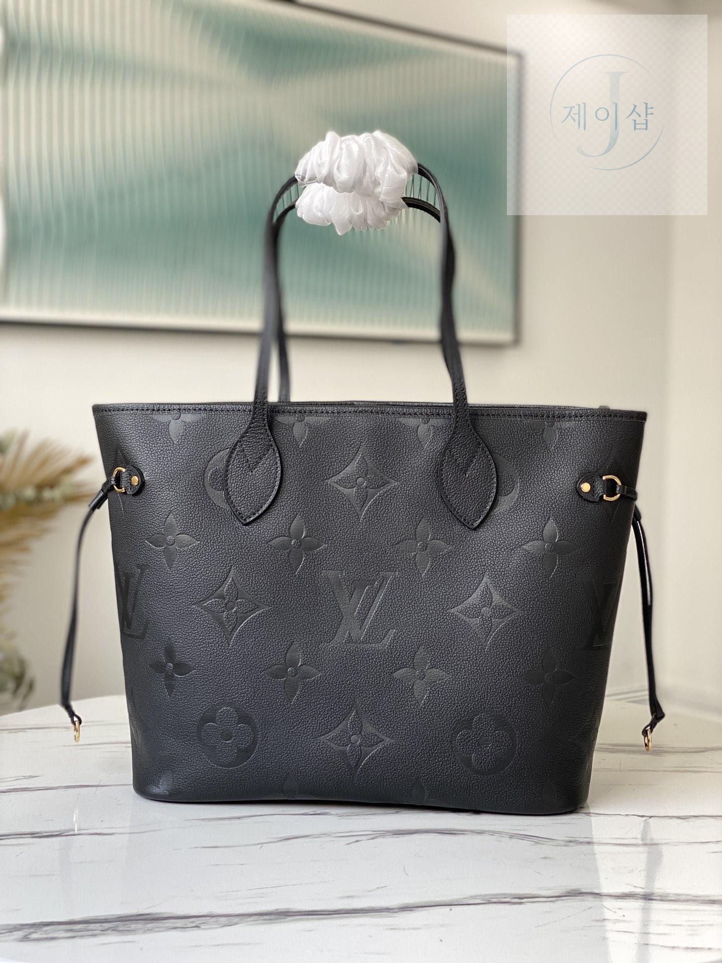 Louis Vuitton Neverfull MM - 상세 이미지