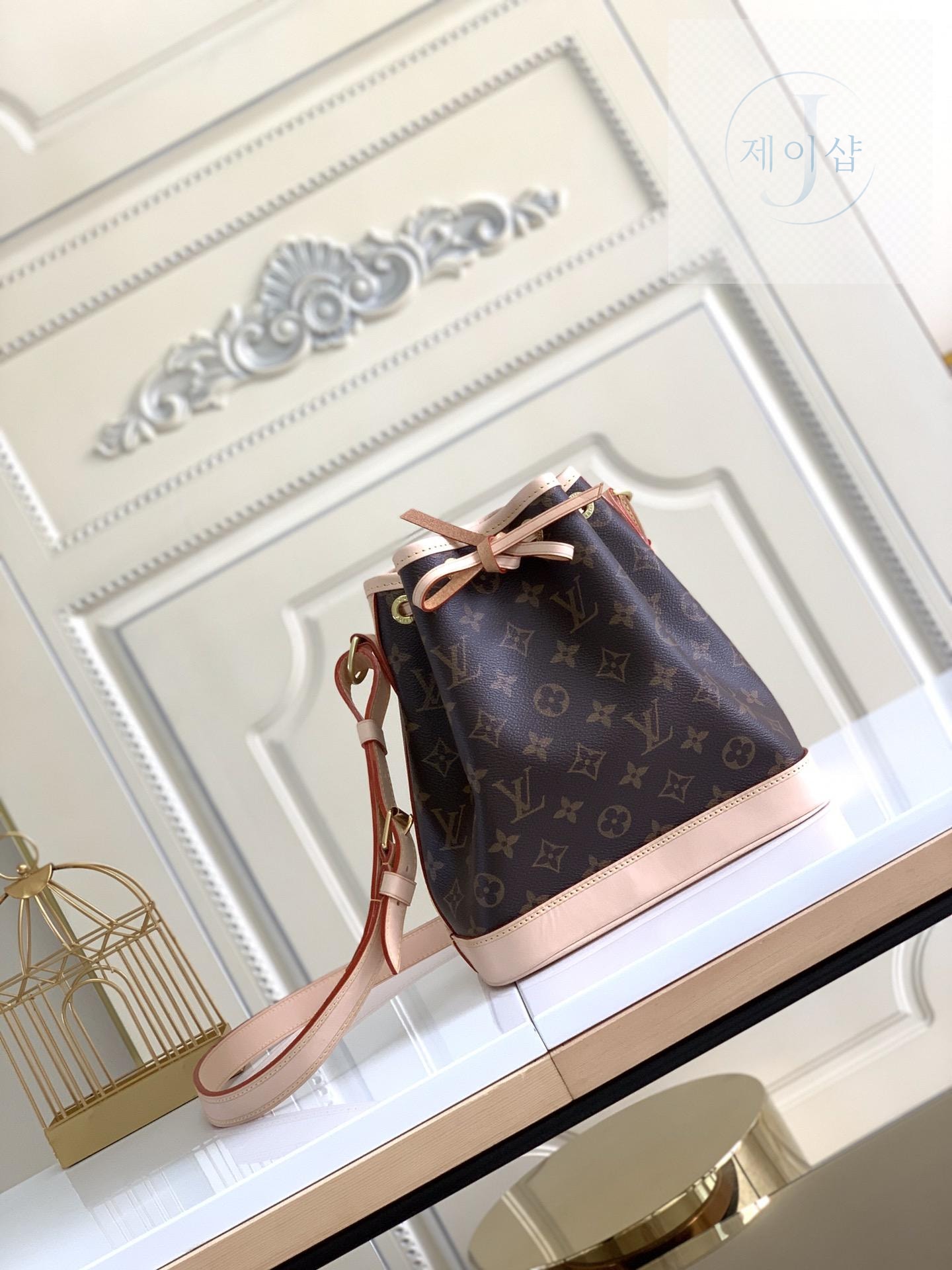 Louis Vuitton Noe BB - 상세 이미지