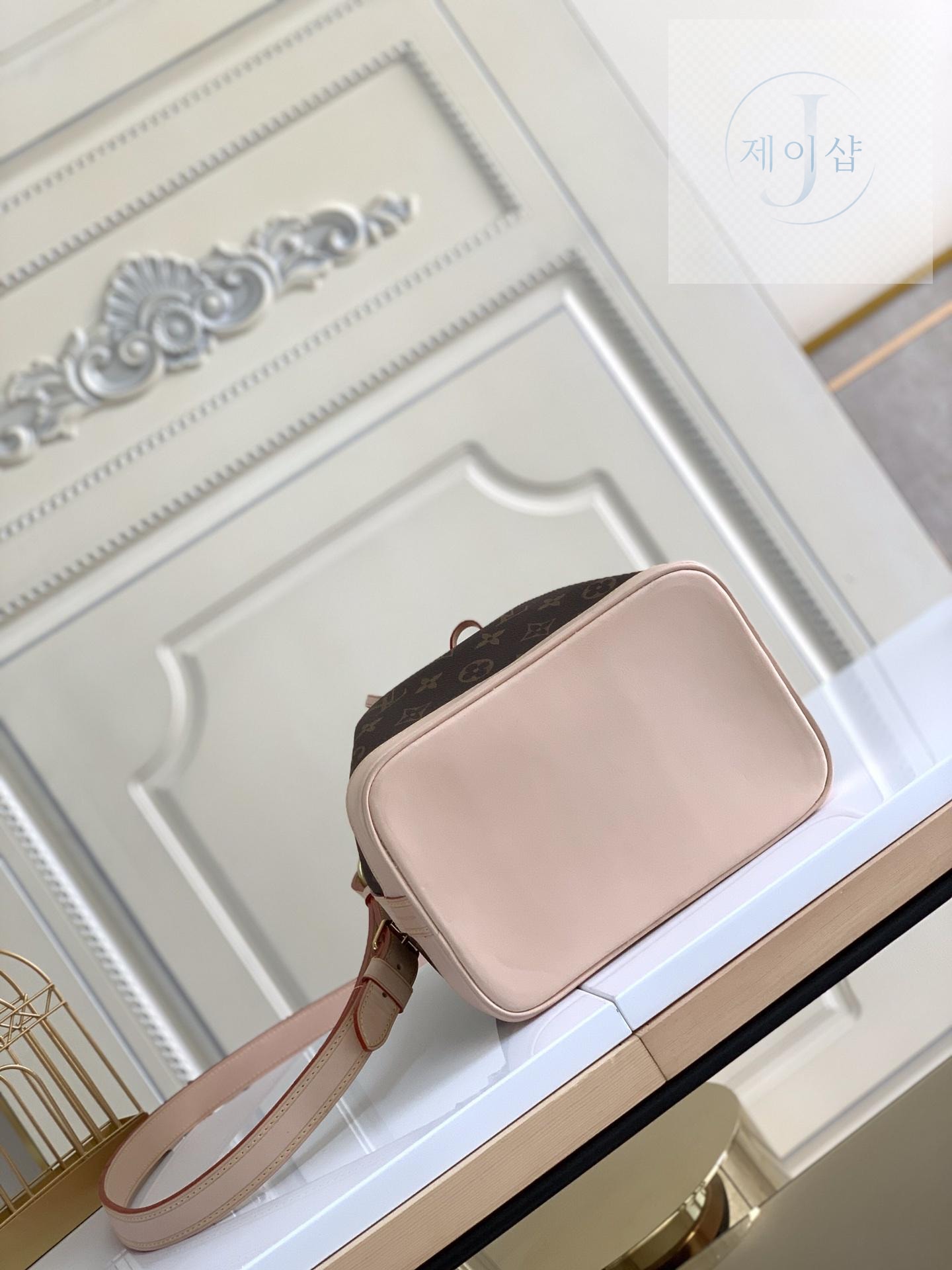 Louis Vuitton Noe BB - 상세 이미지