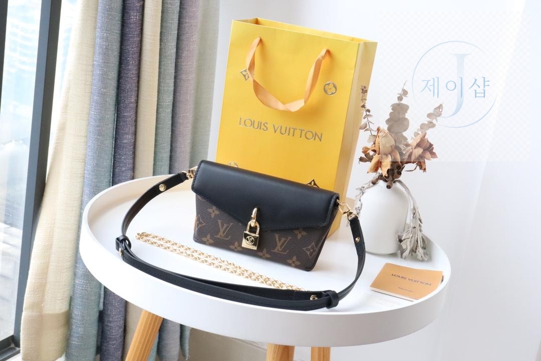 Louis Vuitton Padlock On Strap